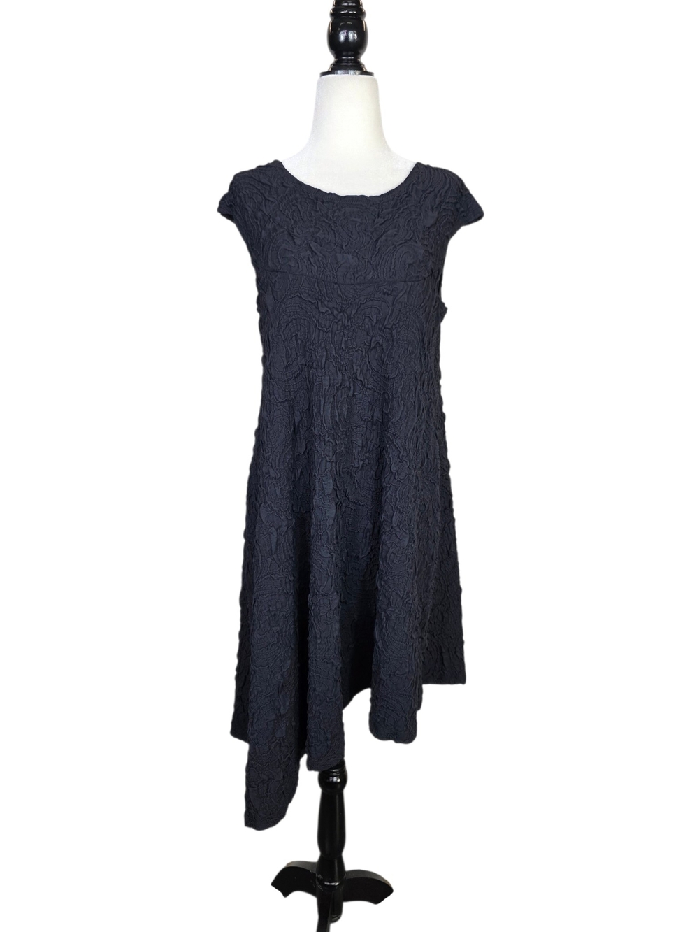 Nadyo Toto Cap-Sleeve Asymmetrical dark Navy Textured Dress